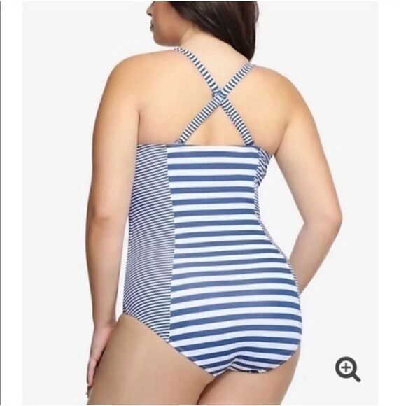 Torrid blue & white striped ruched pinup girl 5x one piece swimsuit - Picture 2 of 6